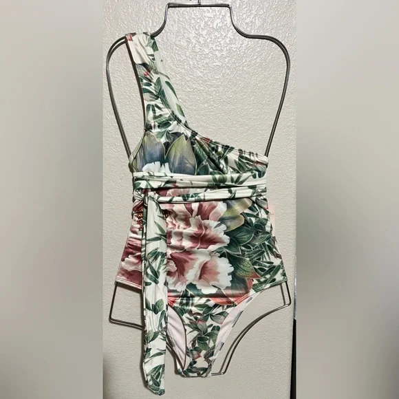❤️🔥BULK DISCOUNT Free People/Anthropologie/Revolve Brand: WE ARE HAH Swim - Picture 4 of 11